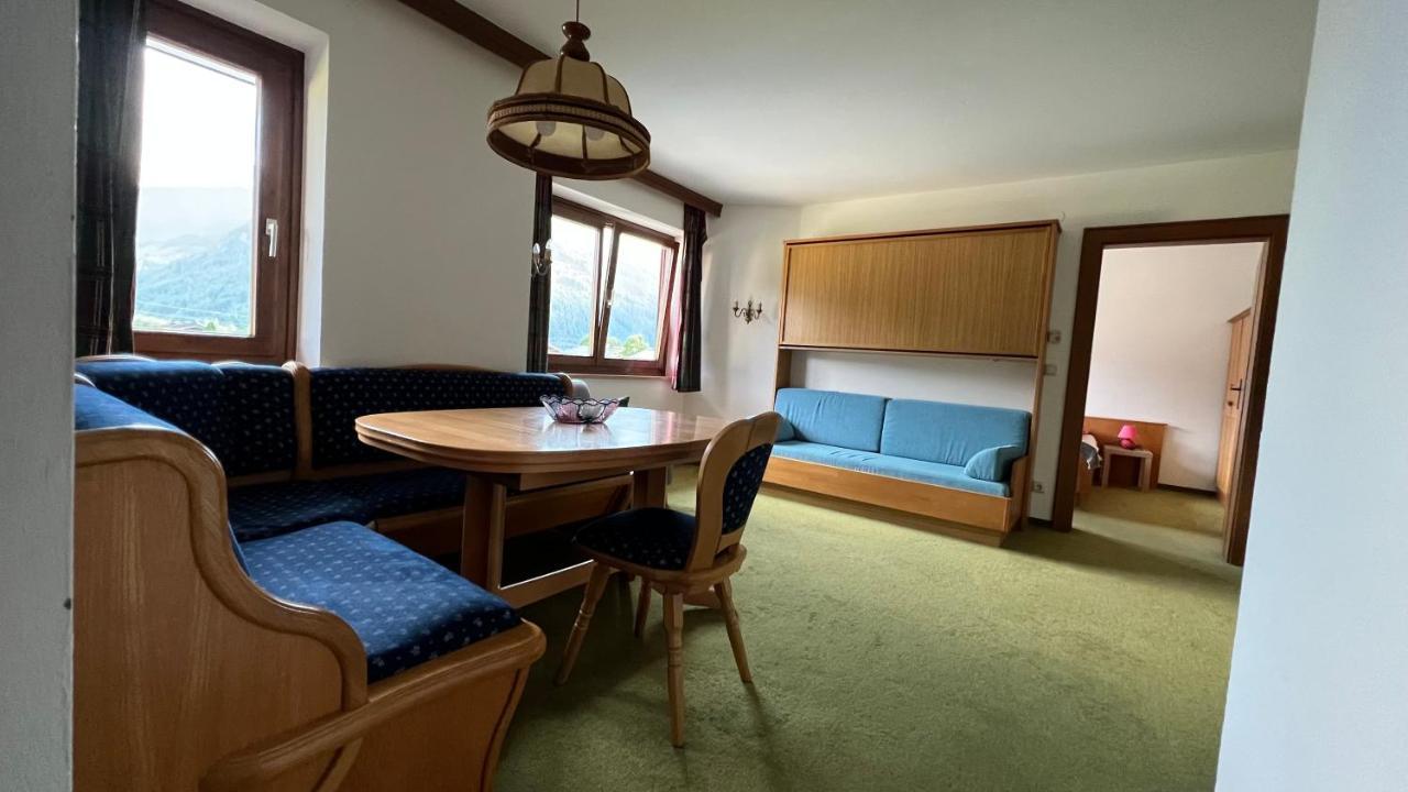 Haus Brandeck Hotel อุทเทนดอร์ฟ ภายนอก รูปภาพ